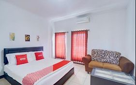 RedDoorz @ Cibogo Puncak Bogor 2